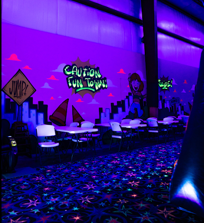 Indoor Jumpy Place Parties & More photo 3