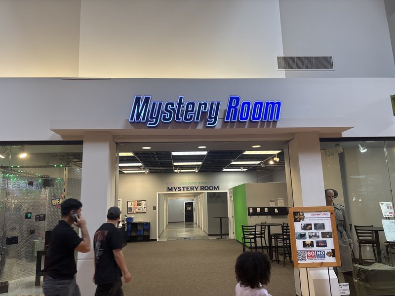 Escape the Mystery Room photo 3