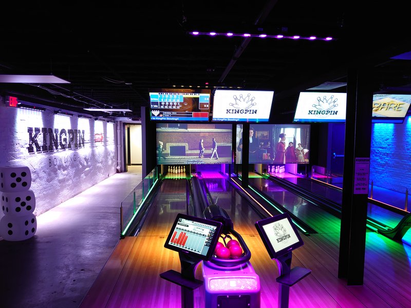 Kingpin Bowling photo 3