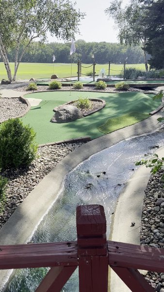West Grand Golf photo 2