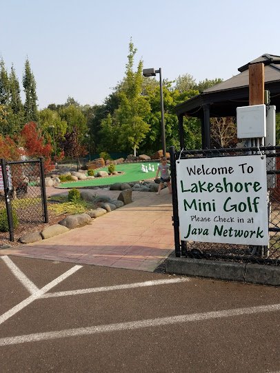 Lakeshore Miniature Golf photo 3