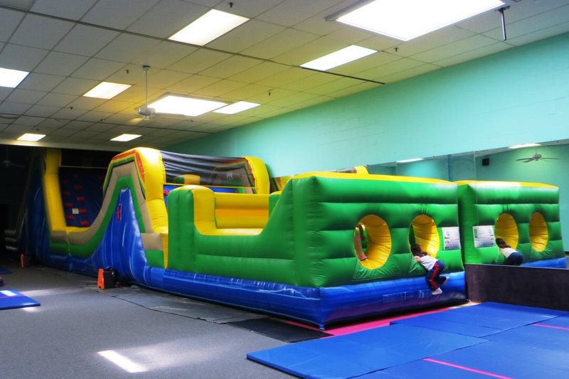 Shell We Bounce Trampoline Park photo 3