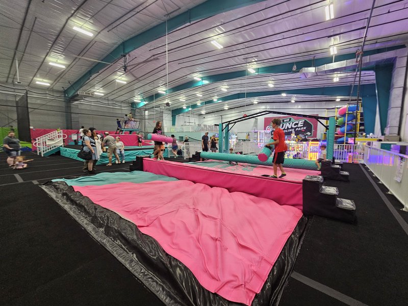 Shell We Bounce Trampoline Park photo 4