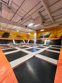 Apex Jumps Trampoline Park - Dublin, OH photo 3