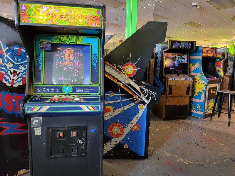 1984 Branson Arcade photo 4