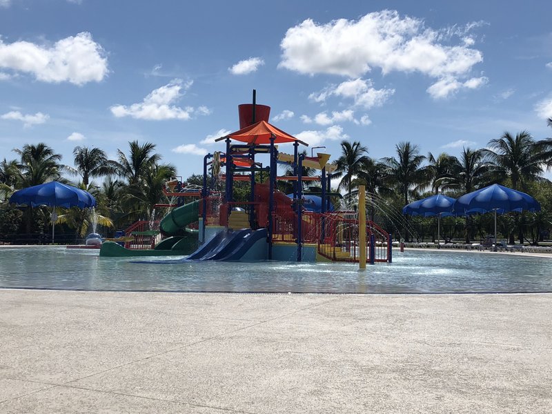 Splash Adventure Water Park photo 1