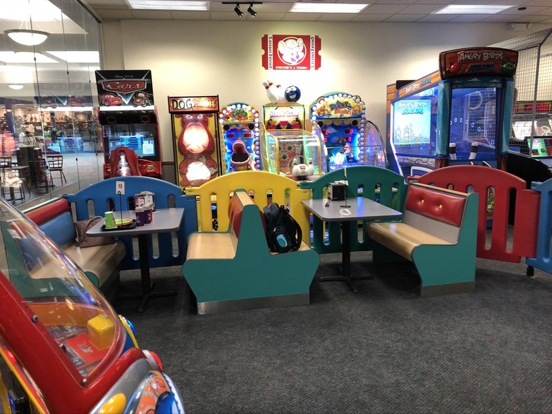 Chuck E. Cheese photo 3