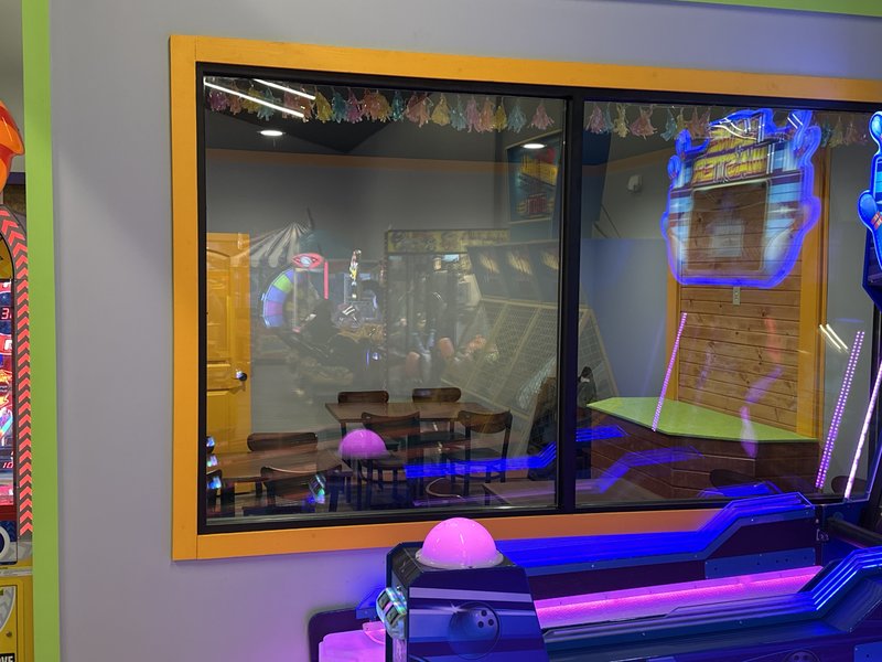 Grizzly Arcade photo 6