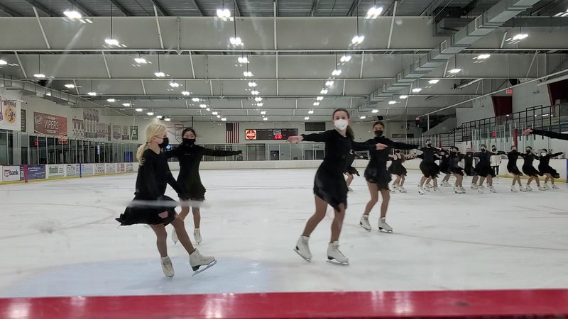 Top Shelf Ice Arena and Bar & Grill photo 2
