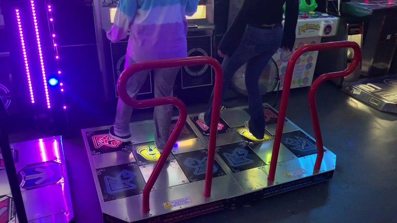 Hooligans Arcade photo 2