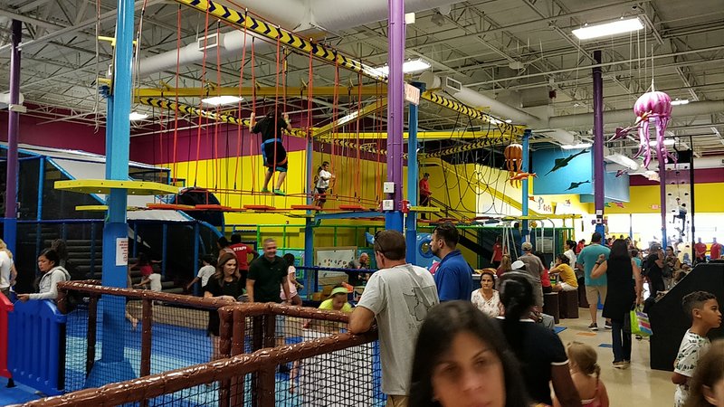 La-La Land - Fun Indoor Playground! photo 6