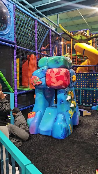 Deep Blue Indoor Play photo 2