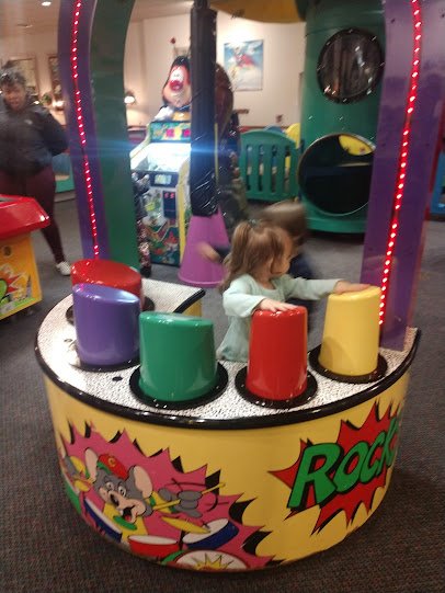 Chuck E. Cheese photo 6