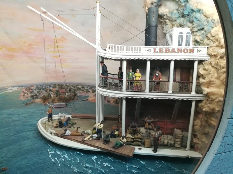 Abraham Lincoln Library and Museum photo 3