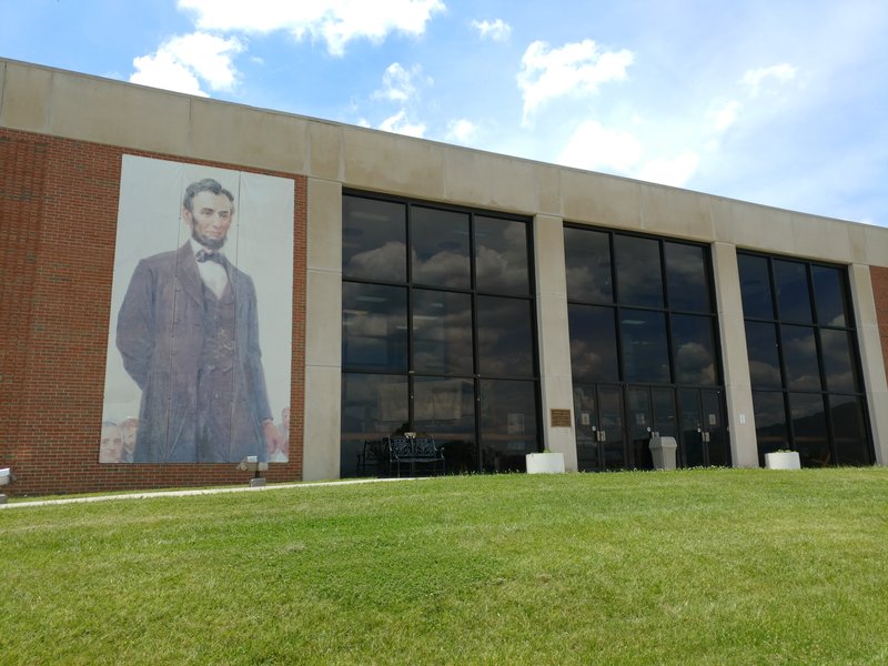 Abraham Lincoln Library and Museum photo 5