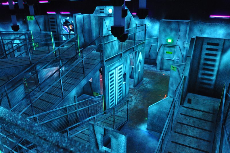 Lazertag Extreme – Arcade + 3-Story Laser Tag + Pixel Games, STEM Activities + Cafe with Craft Beers photo 6