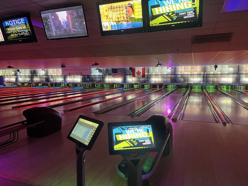 Academy Lanes photo 4