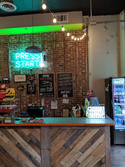 Neon Retro Arcade photo 5