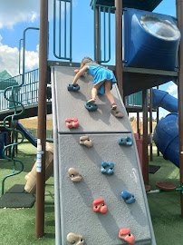 Karst Farm Park splash pad photo 4