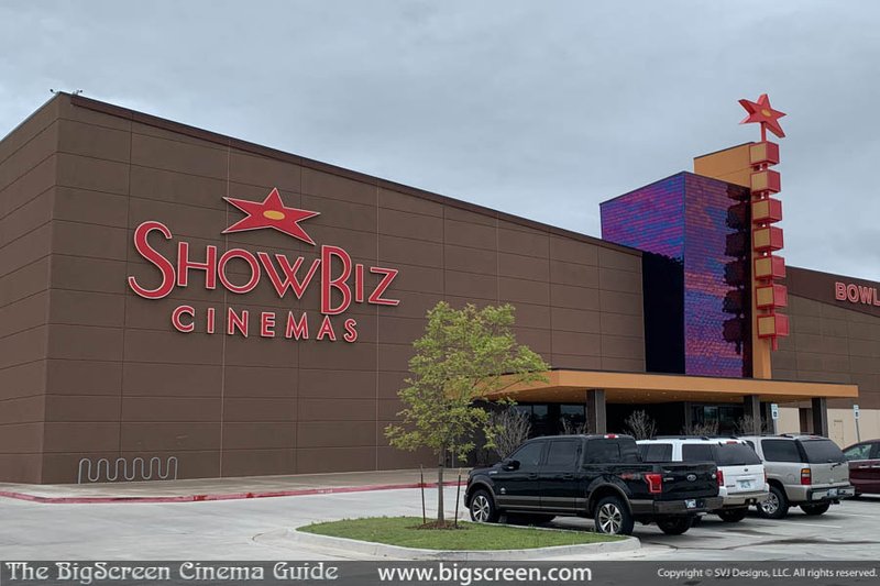 Showbiz Cinemas Edmond photo 3