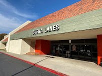 Buena Lanes photo 4