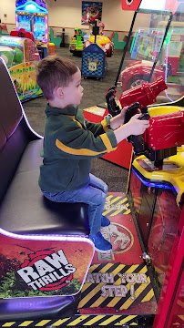 Chuck E. Cheese photo 2