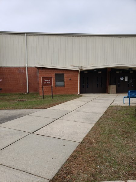 Cleland Ice/In-Line Skating Rink/Park @ Fort Bragg photo 3