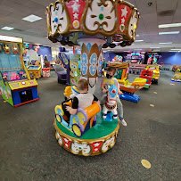 Chuck E. Cheese photo 3
