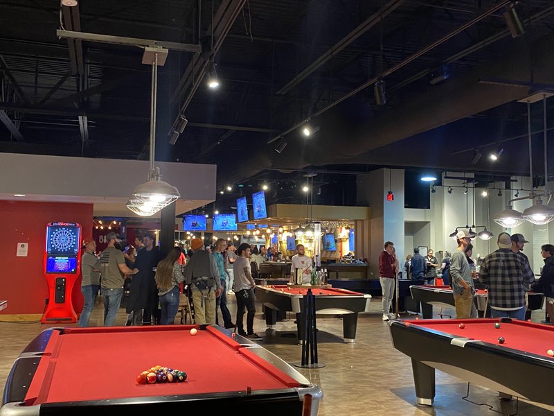 810 Entertainment - Market Common photo 5