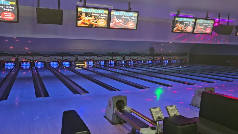 Bellevue Bowl photo 4