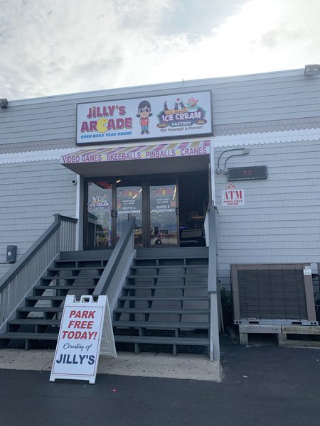 JiLLy’s Arcade photo 4