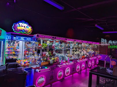 Daytona Glow Golf LLC