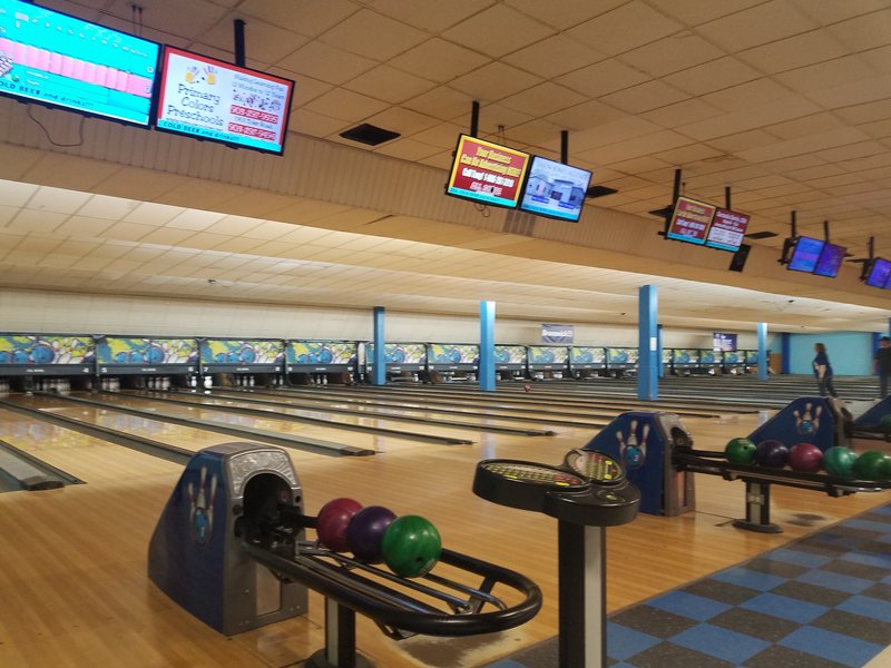 Oil Bowl Lanes