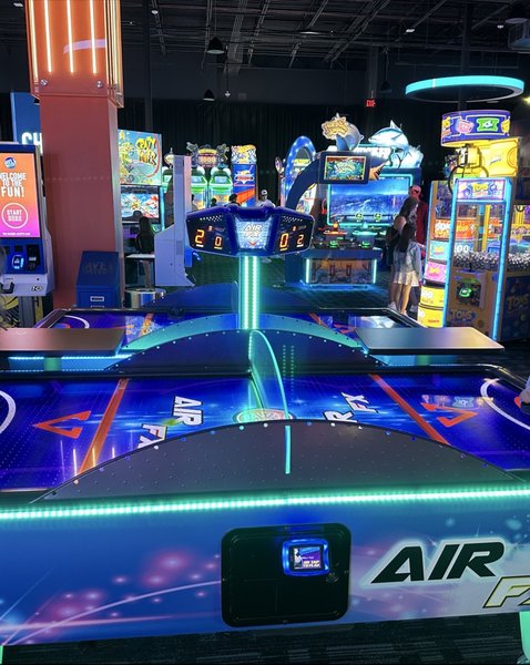 Dave & Buster's Shenandoah photo 5