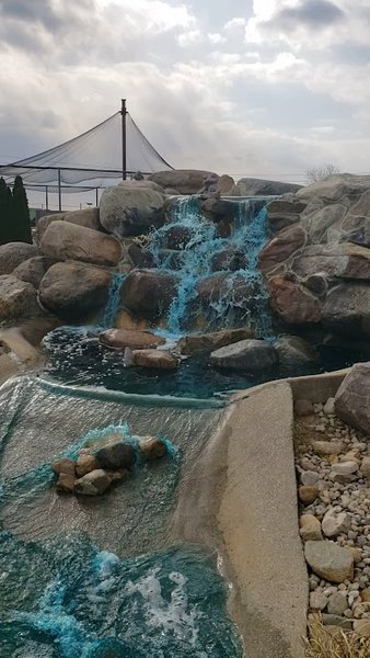Boulder Falls Mini Golf And BatZone photo 2