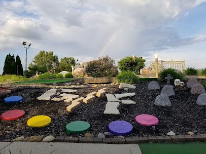 Boulder Falls Mini Golf And BatZone photo 6