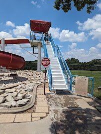 Randol Mill Family Aquatic Center photo 5