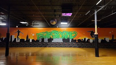 Fantasyland Skate Center photo 3