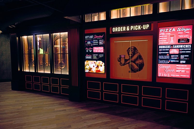 Lucky Strike Beverly Hills photo 1