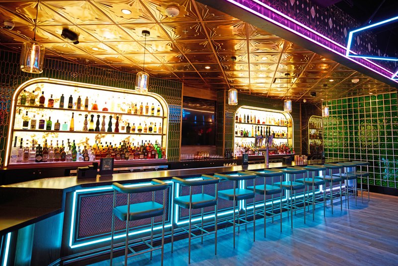 Lucky Strike Beverly Hills photo 4