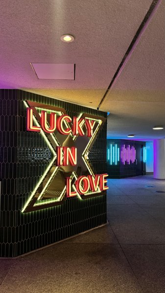 Lucky Strike Beverly Hills photo 5