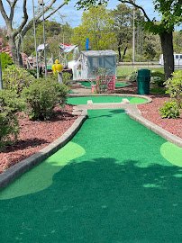 Putters Paradise Mini Golf & Ice Cream