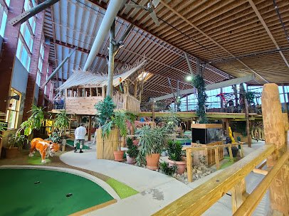 CARIBBEAN PIRATES MINI GOLF photo 5