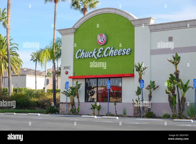 Chuck E. Cheese photo 4