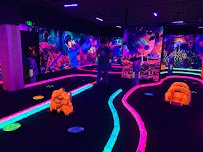 Space Adventure Mini Golf photo 2