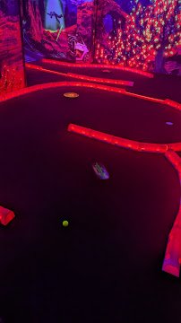Space Adventure Mini Golf photo 5