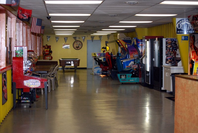 S&S Speedways - Indoor Go-Karts photo 6