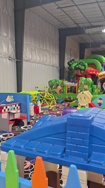 Bounce N Play Family Center photo 2