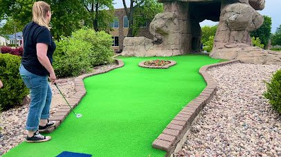 Mulligan's Mini Golf & Driving Range photo 2