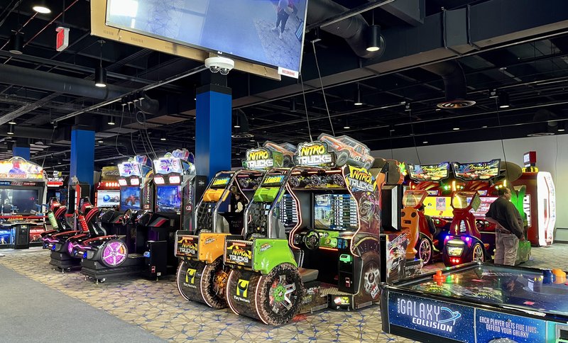 Round1 Bowling & Arcade - North Riverside